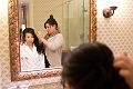girls getting ready-0032